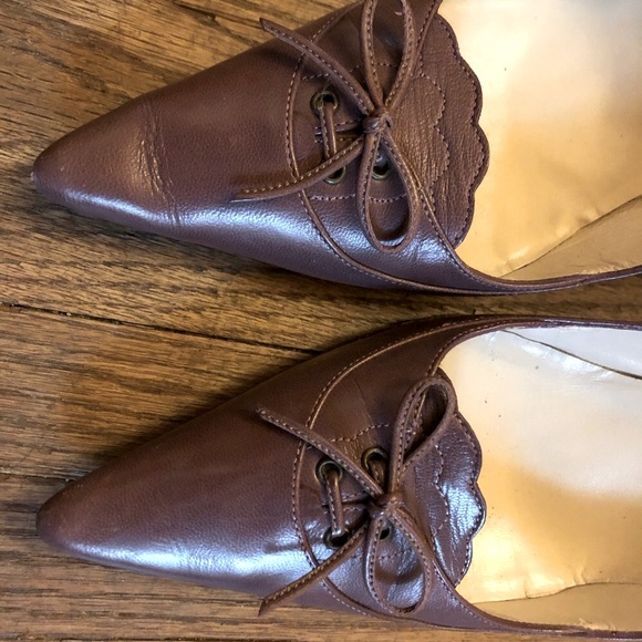 Mauve Jimmy Choo pumps with lacing detail on heel - Picture 3 of 6